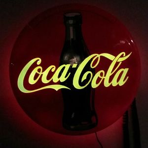 Coca-Cola Blinking Disk Phone Lights Up